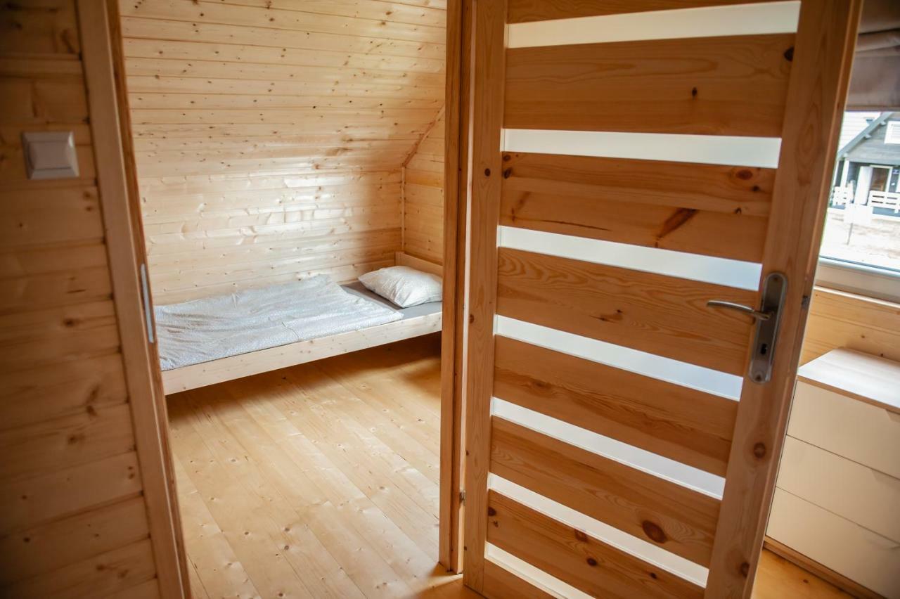 Pod Debami Wicie- Domki Drewniane Nad Morzem Вице Экстерьер фото